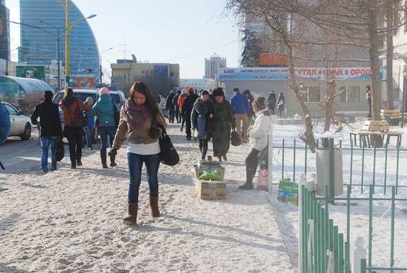 Оюутны 70 мянгыг журам батлагдсаны дараа олгоно