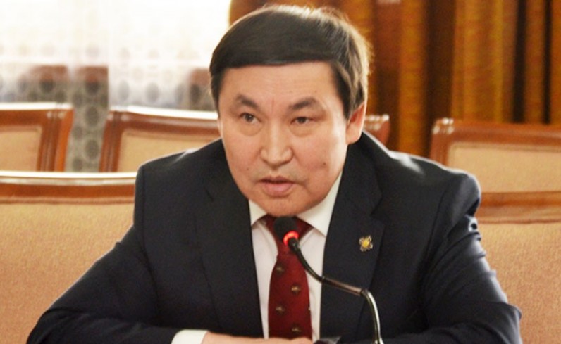 Нэг хүний асуудлыг нийт казах түмэнд нялзааж болохгүй