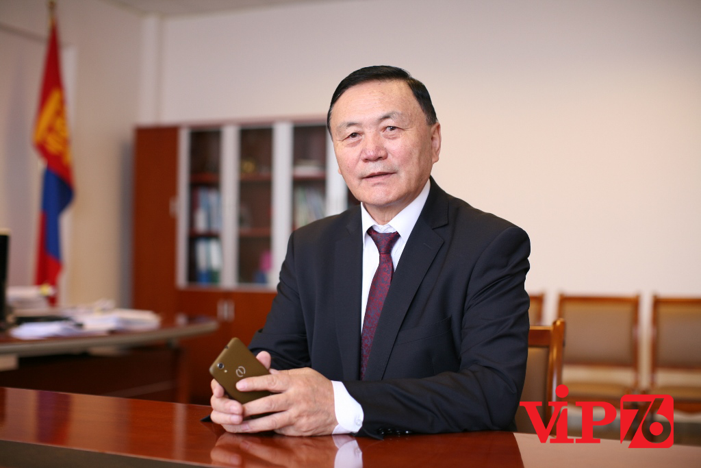 Цэвээнжав Д