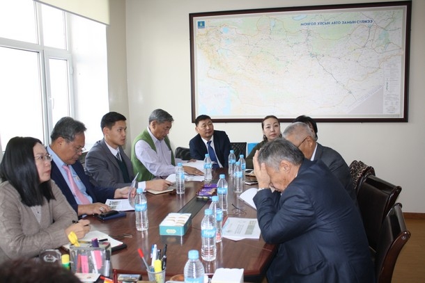 Мэргэжилтний мэргэжлийн зэрэг олгох зөвлөл хуралдлаа