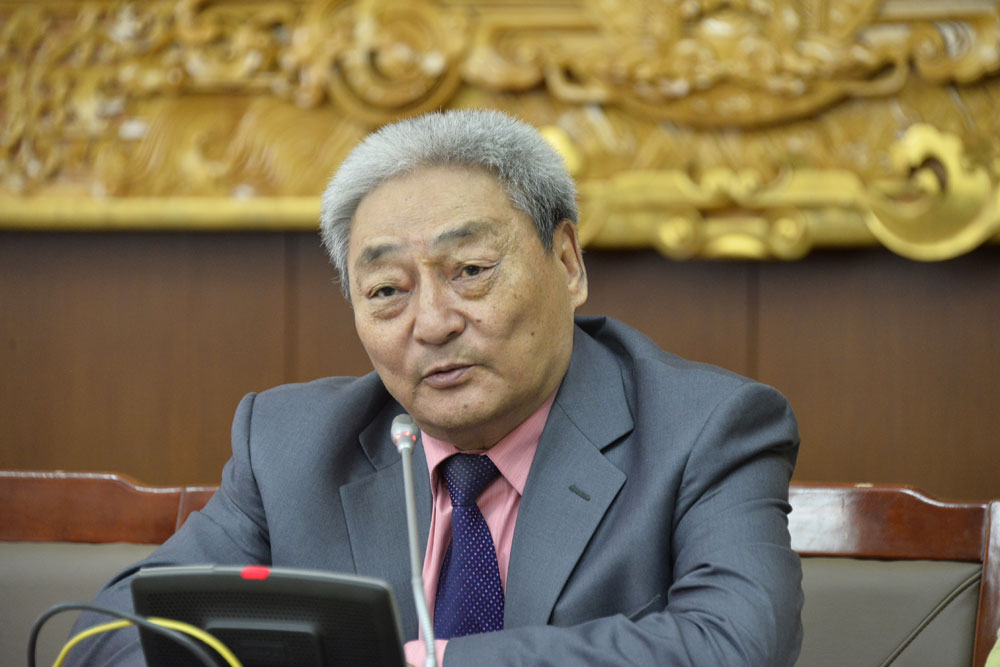 Ламжав Д