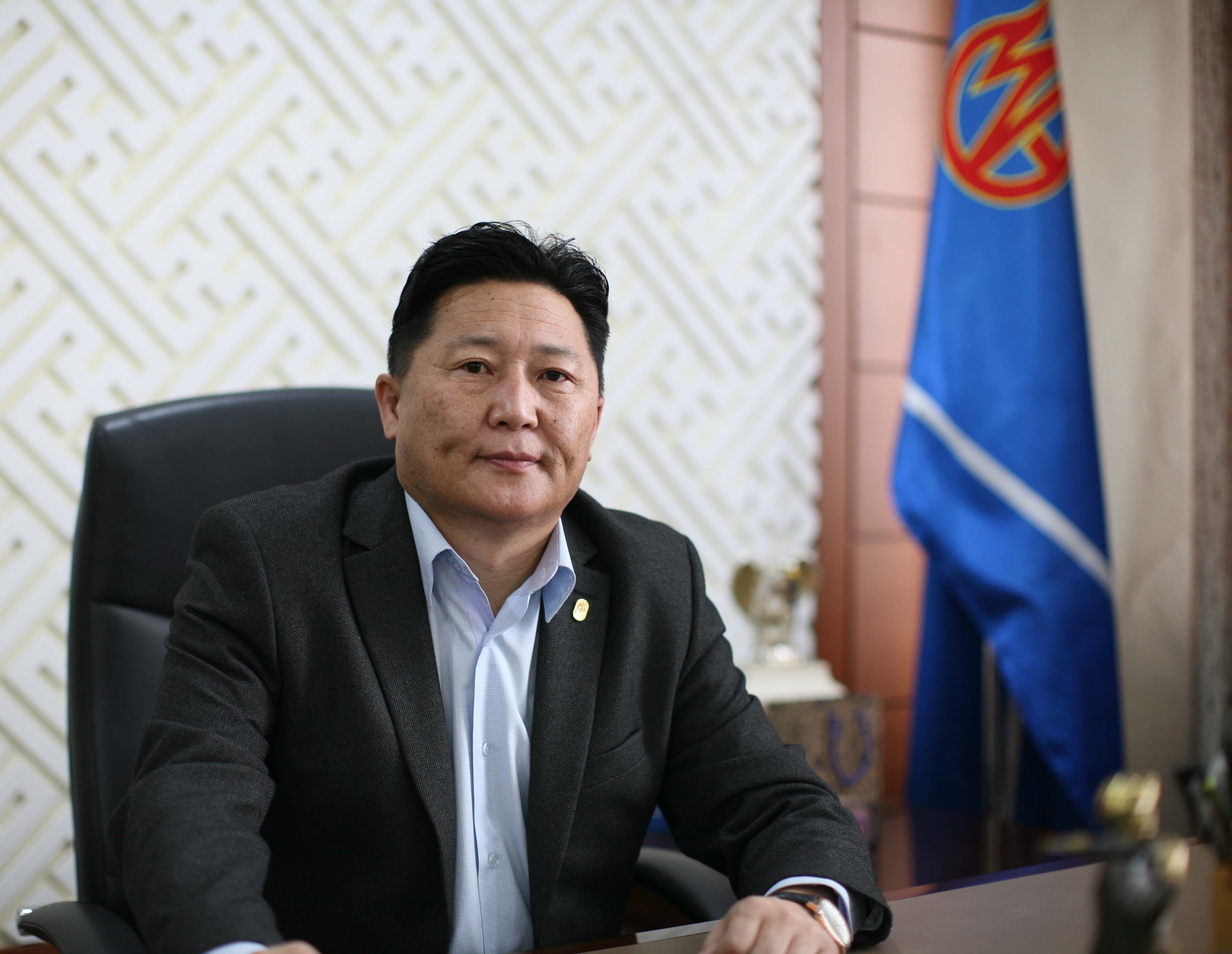 Эрдэнэбат Сүхбаатар