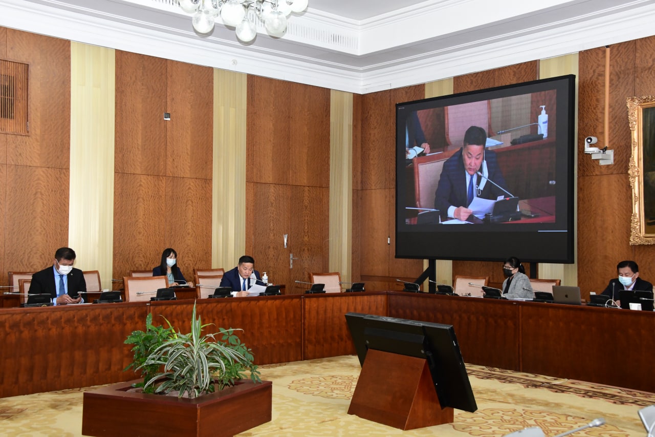Түр хорооны хуралдаан боллоо