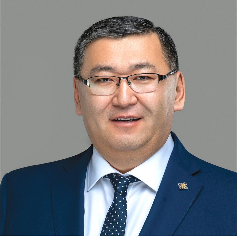 ШИНЭ ОНЫ МЭНД ХҮРГЭЕ!