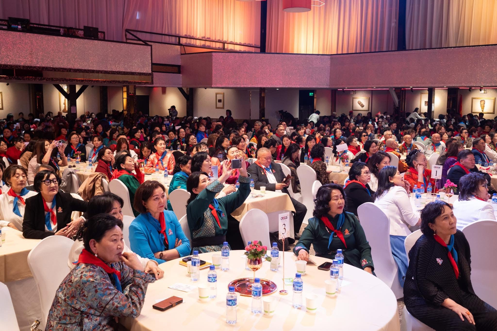 ҮЕ, ҮЕИЙН ХҮҮХДИЙН БАЙГУУЛЛАГЫН АЖИЛТНУУД САНАЛ, ЗӨВЛӨМЖӨӨ НЭГТГЭЖ, ХОЛБОГДОХ ТӨРИЙН БАЙГУУЛЛАГАД ХҮРГҮҮЛЛЭЭ