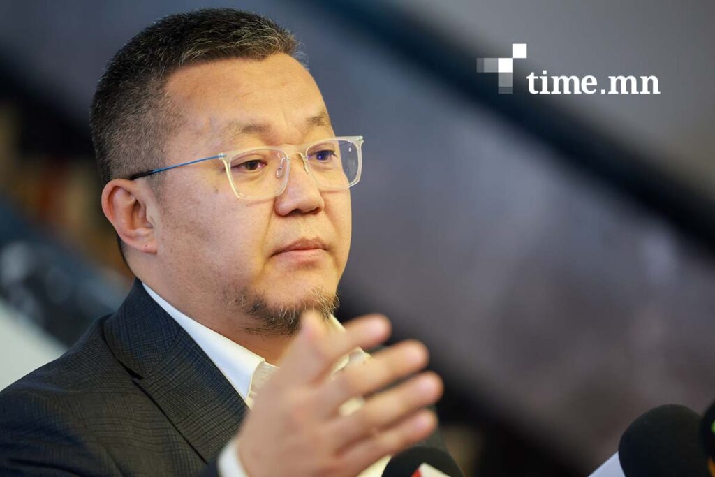 Ж.Золжаргал: УИХ D-Parliament ашиглан нээлттэй болоод байхад нийслэл чихгүй юм шиг байна