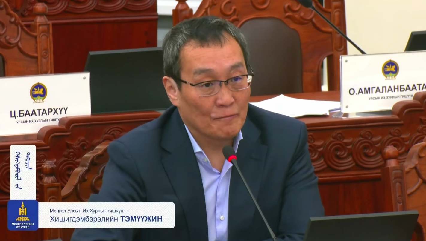 Эрүүгийн хуулийн гүтгэх, доромжлох заалтыг хамгийн амжилттай ашиглаж чаддаг хүмүүс бол зөвхөн ЭРХ МЭДЭЛТНҮҮД!!!