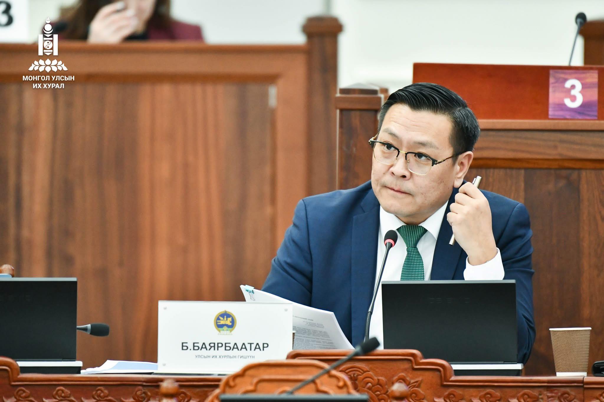 Б.Баярбаатар: УИХ ХЭН НЭГНИЙ ХУВИЙН ЭРХ АШГИЙГ ХАМГААЛАХЫН ТӨЛӨӨ АЖИЛЛАДАГ БАЙГУУЛЛАГА БИШ!